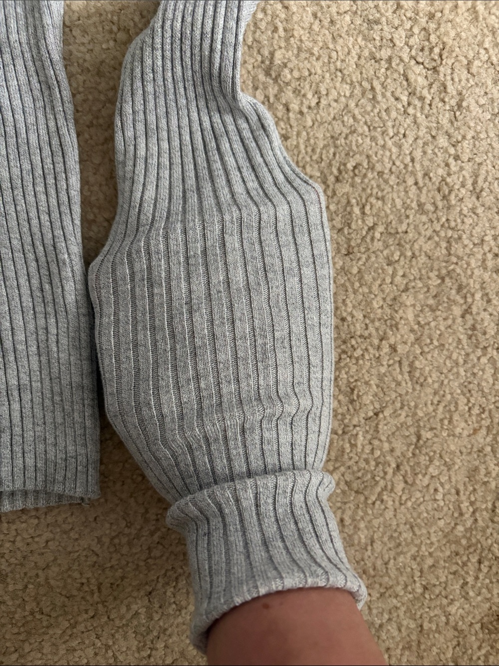 Ardene Gray Off-the-Shoulder Ribbed Sweater - Picture 4 of 5
